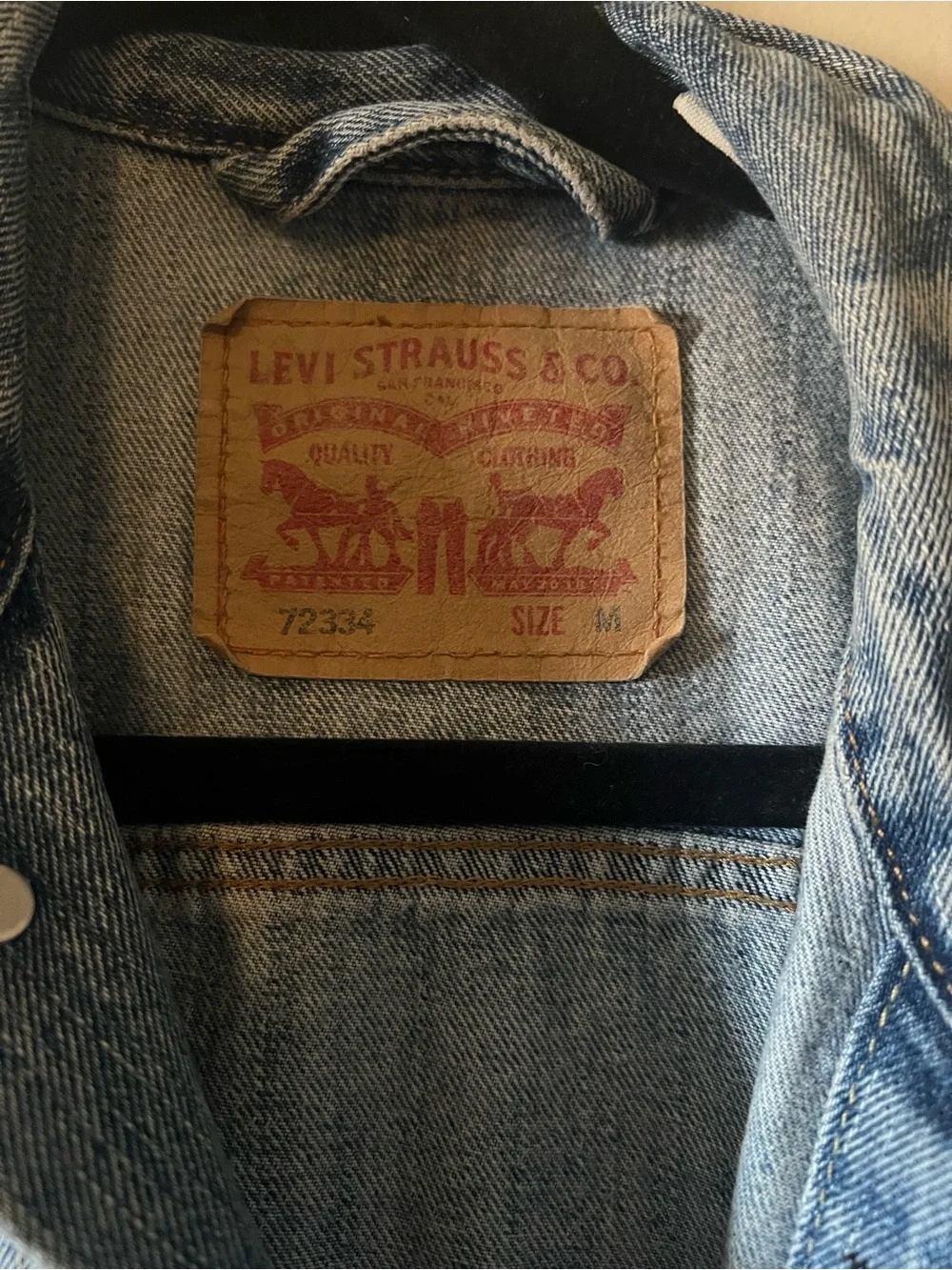 Levi's Light Blue Washed Denim Jacket - Men's Trucker - Picture 2 of 3